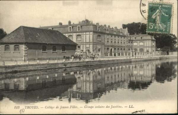 Troyes College Jeunes Filles Groupe Scolaire J