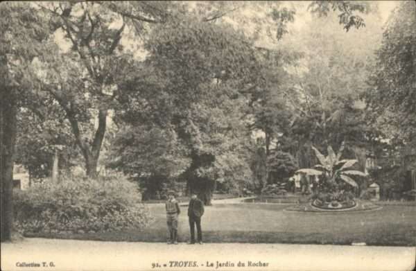 Troyes Jardin Rocher