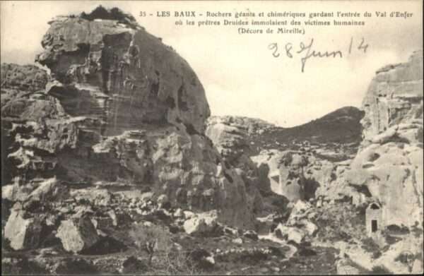 Les Baux-de-Provence  Val d_Enfer
