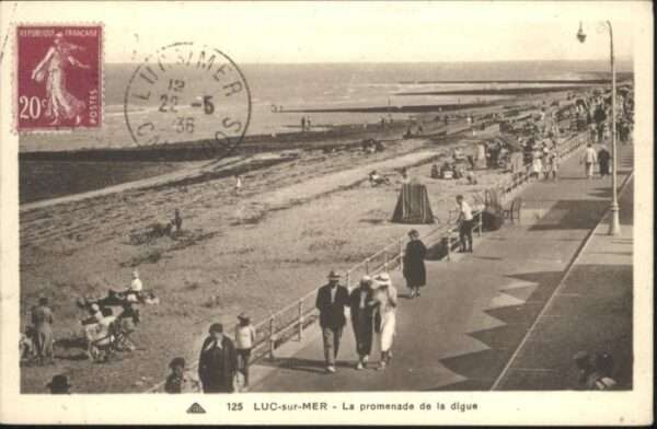 Luc-sur-Mer Promenade Digue