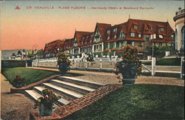 Deauville-sur-Mer Deauville Plage Fleurie Normandy Hotel