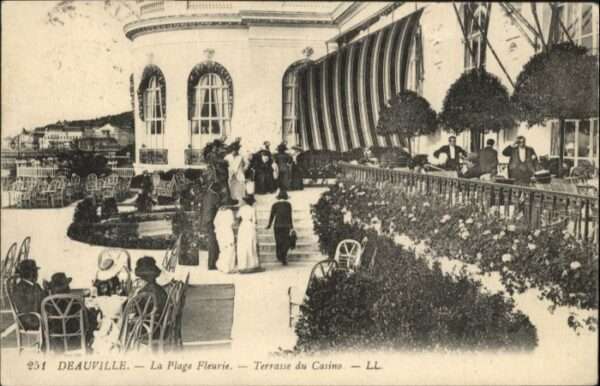 Deauville-sur-Mer Deauville Plage Fleurie Terrasse Casino