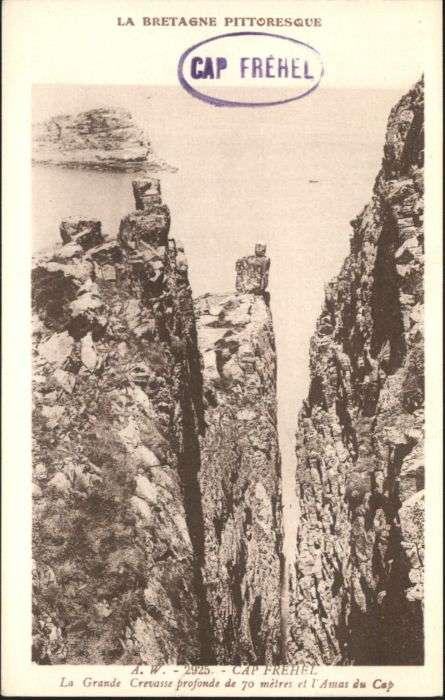 Cap Frehel Cotes d Armor Bretagne Grande Crevasse