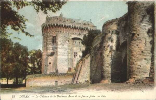 Dinan 22 Dinan Chateau Duchesse Anne Porte