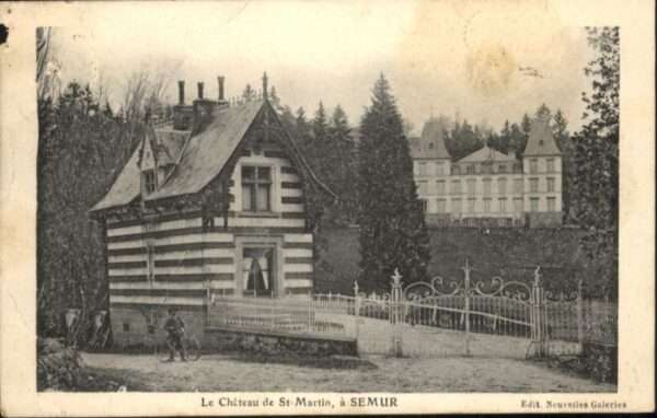 Semur-en-Auxois Chateau St. Martin