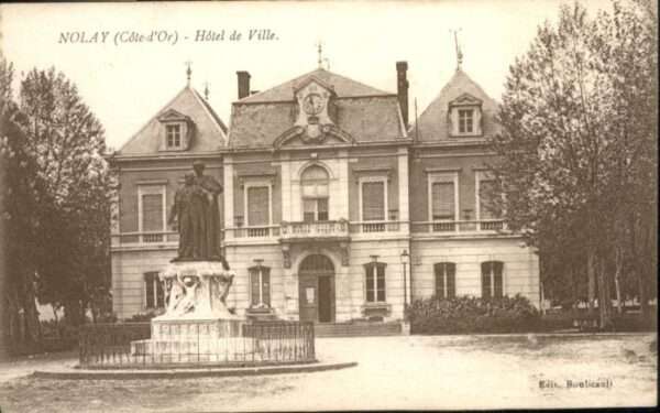 Nolay Cote-d Or Burgund Nolay Hotel de Ville