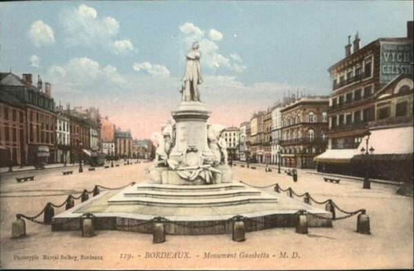 Bordeaux Monument Gambetta