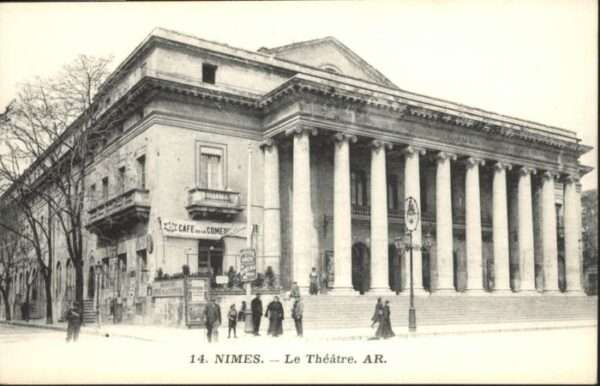 Nimes Theatre Cafe