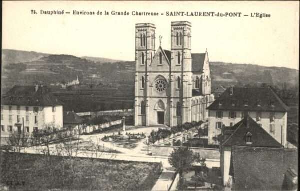 Saint-Laurent-du-Pont Dauphine Grande Chartreuse Eglise