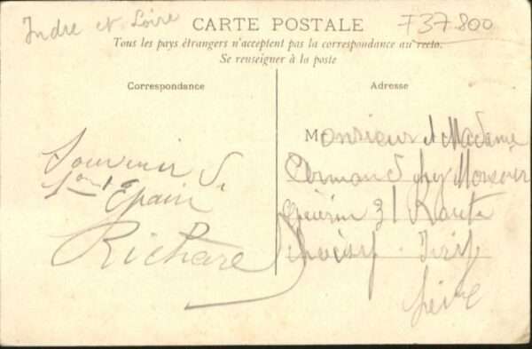 Saint-Epain Place Eglise – Bild 2