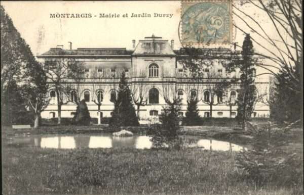 Montargis Loiret Montargis Mairie Jardin Durzy