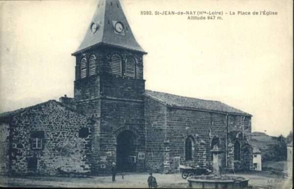 Saint-Jean-de-Nay Place Eglise