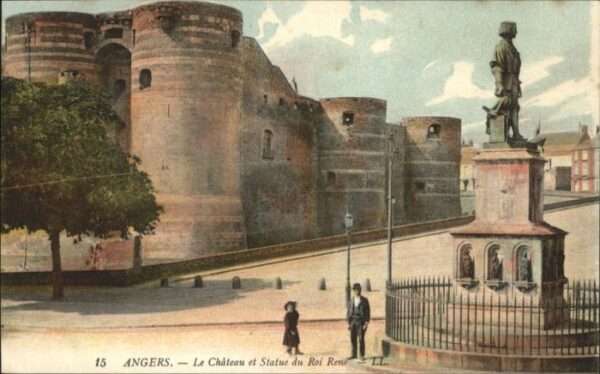 Angers Chateau Statue Roi Rene