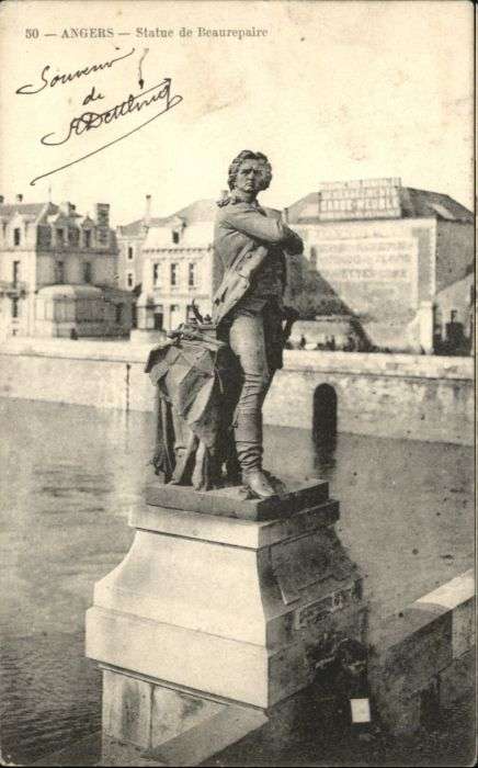 Angers Statue Beaurepaire