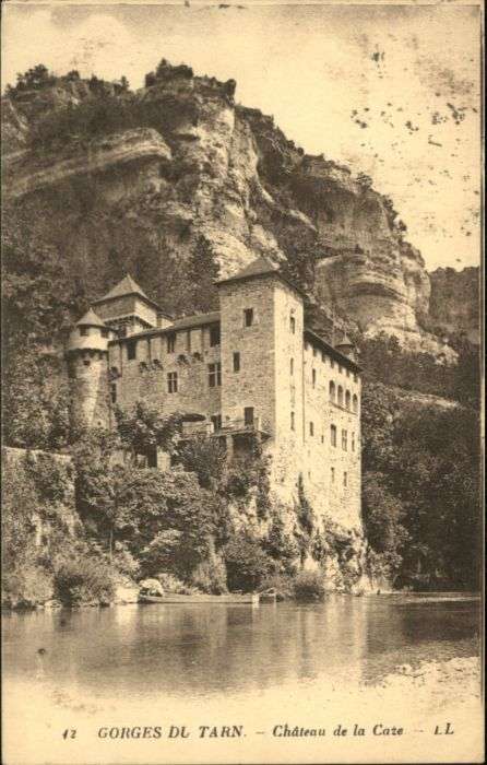 Sainte-Enimie Gorges Tarn Chateau la Caze