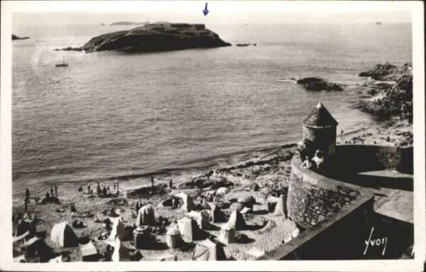 Saint-Malo 35 Saint-Malo Grand Bey Remparts
