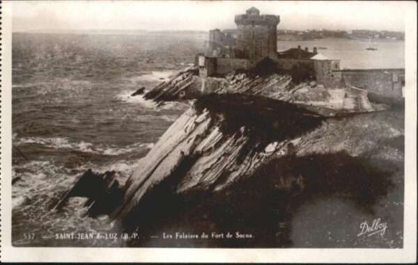Saint-Jean-de-Luz Falaises Fort Socoa