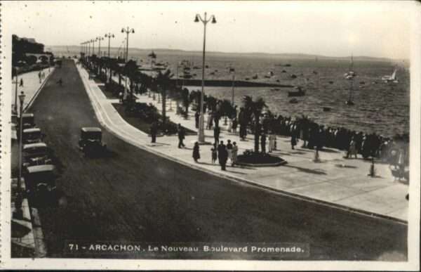 Arcachon Boulevard Promenade