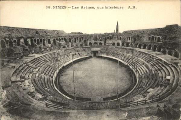 Nimes Arenes