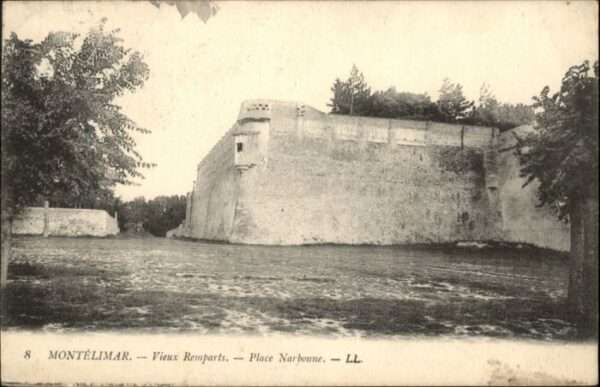 Montelimar Remarts Place Narbonne