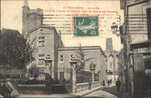 Toulouse Haute-Garonne Toulouse Lycee Tour Hotel Bernuy Eglise