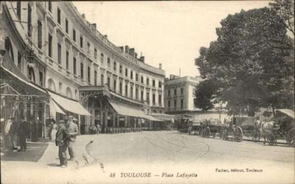 Toulouse Haute-Garonne Strassenbahn Place Lafayette