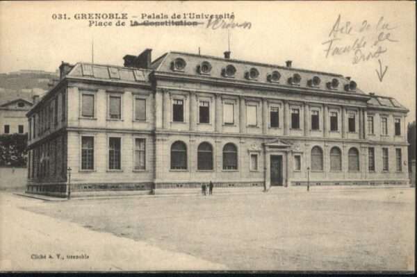 Grenoble Palais Universite Place Constitution