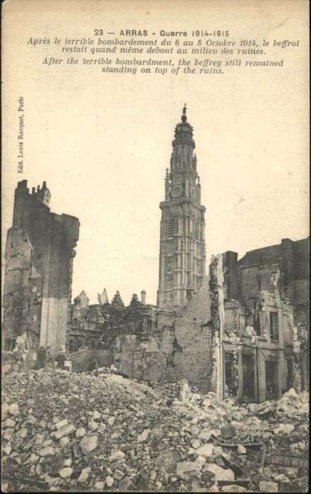 Arras Pas-de-Calais Arras Guerre Bombardement Beffroi Zerst