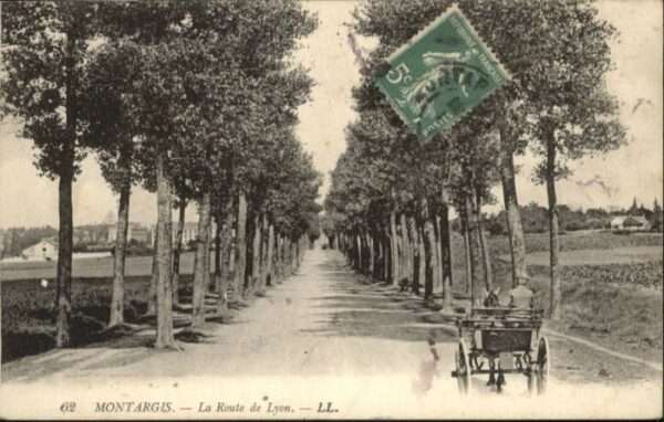 Montargis Loiret Montargis Route Lyon Kutsche Pferd