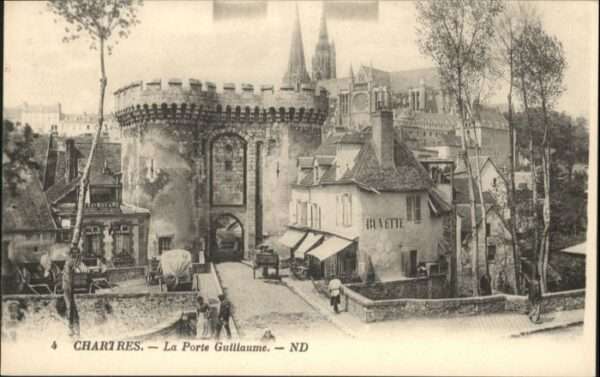 Chartres 28 Chartres Porte Guillaume