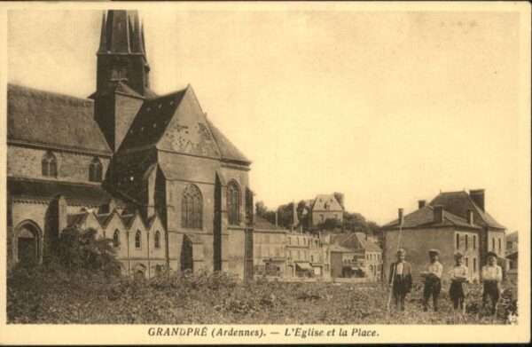 Grandpre Ardennes Eglise Place
