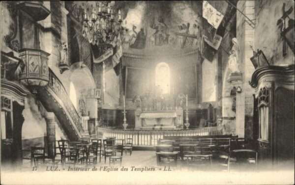 Luz-Saint-Sauveur Hautes Pyrenees Luz Eglise Templiers