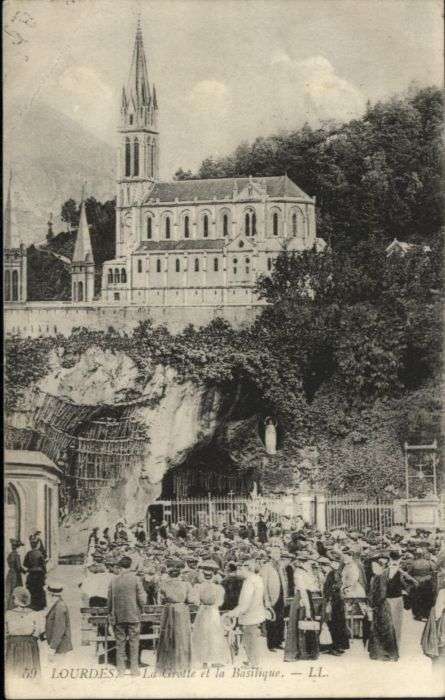 Lourdes Hautes Pyrenees Lourdes Grotte Basilique