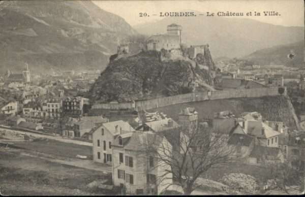 Lourdes Hautes Pyrenees Lourdes Chateau Ville