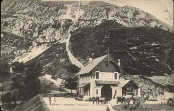 Lourdes Hautes Pyrenees Lourdes Funiculaire Pic Jer