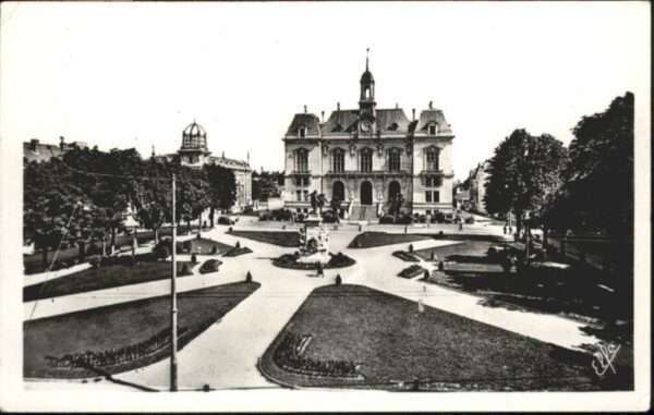 Tarbes Hotel de Ville