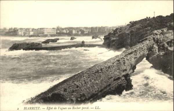 Biarritz Pyrenees Atlantiques Biarritz Vagues Rocher Perce