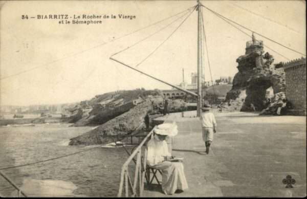 Biarritz Pyrenees Atlantiques Biarritz Rocher Vierge Semaphore