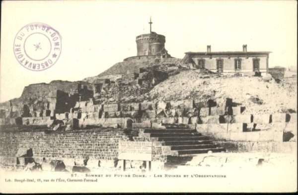 Puy-de-Dome Ruines Observatoire