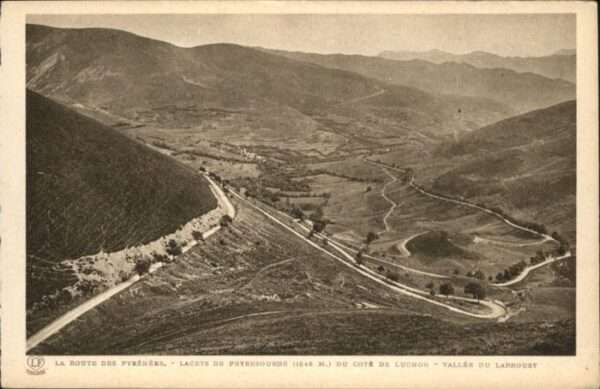 Castillon-de-Larboust Vallee Route Pyrenees Lacets Peyresourd