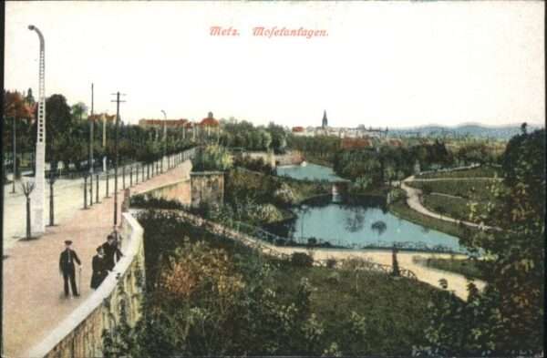 Metz  57 Moselle Metz Moselanlage