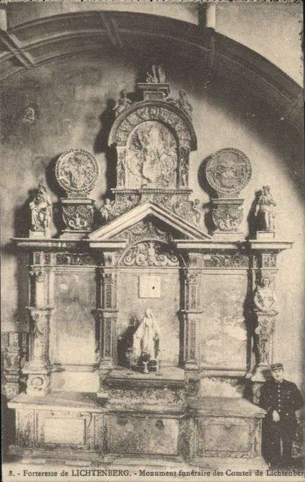 Lichtenberg Elsass Lichtenberg_Saverne Monument funeraire