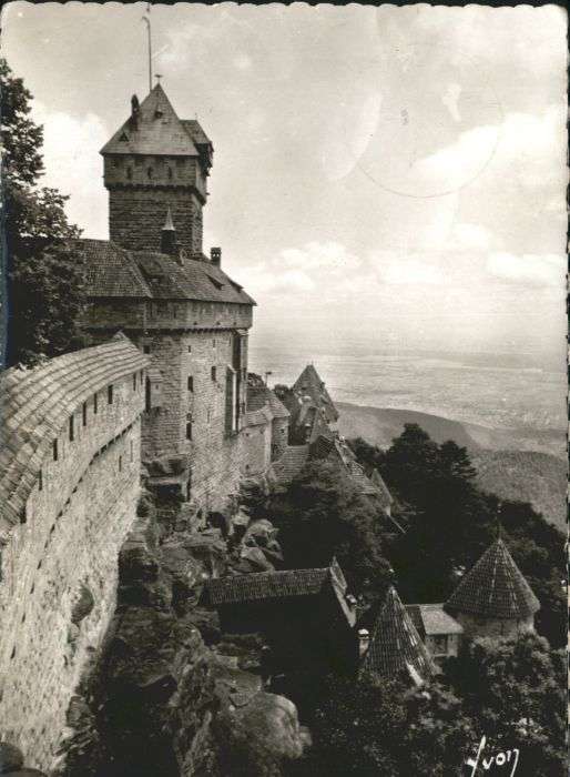 Haut-Koenigsbourg Hohkoenigsburg Haut-Koenigsbourg Chateau Vue prise du