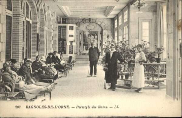 Bagnoles-de-L Orne Peristyle Bains