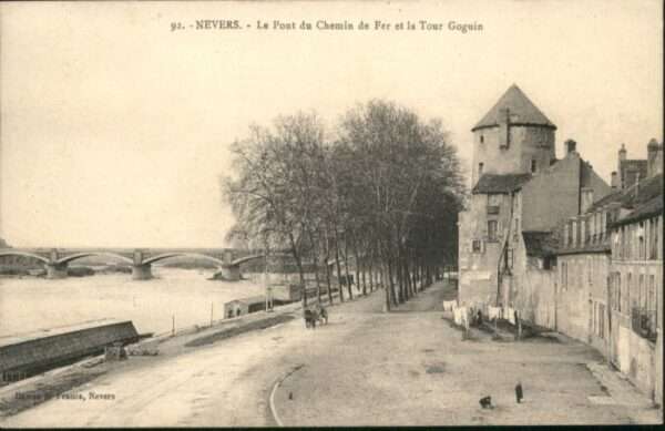 Nevers 58 Nevers Pont Chemin Tour Goguin