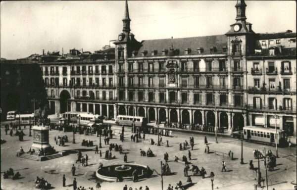 Daganzo de Arriba Madrid Strassenbahn Plaza Mayor