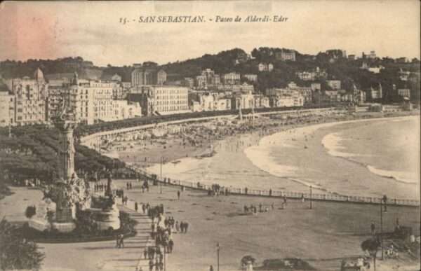 San Sebastian  Pais Vasco ES San_Sebastian Paseo Alderdi-Eder