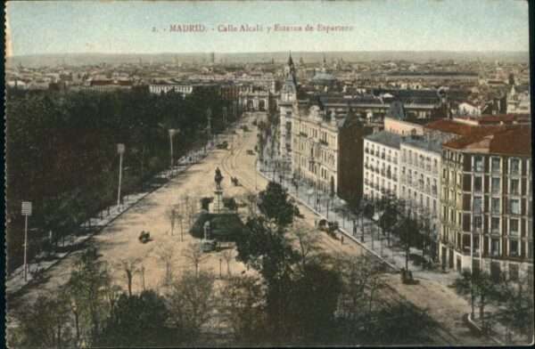 Daganzo de Arriba Madrid Calle Alcala Estatua Espartero
