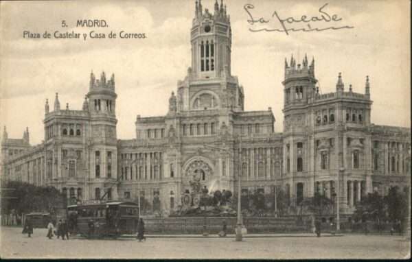 Daganzo de Arriba Madrid Strassenbahn Plaza Castelar Casa
