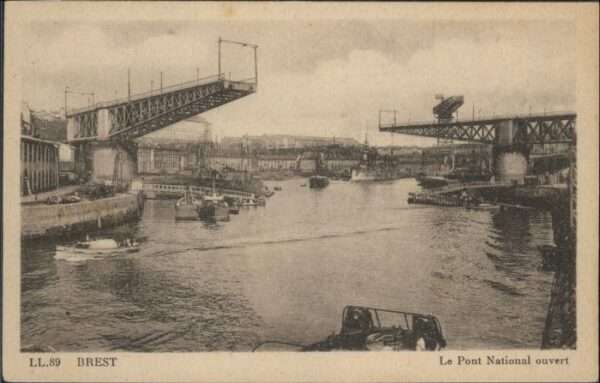 Brest 29 Brest Le Pont National ouvert